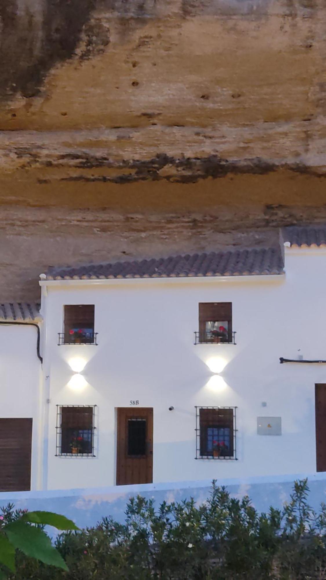 Casa Cueva Las Chicas Del Puente Setenil De Las Bodegas 객실 사진